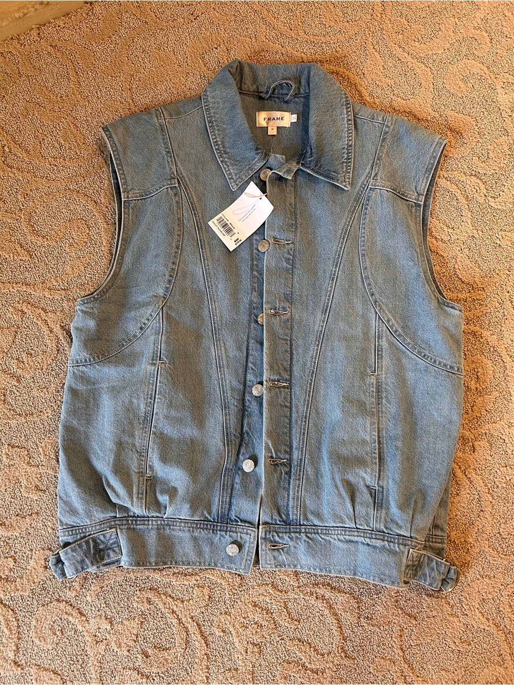 FRAME Sleeveless Denim Vest in Light Blue NWT. $378 Retail